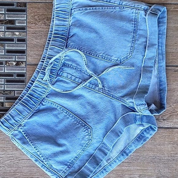 Volcom Pants - VOLCOM Sunday Strut Short Pale Blue Women's Size S #B0912109